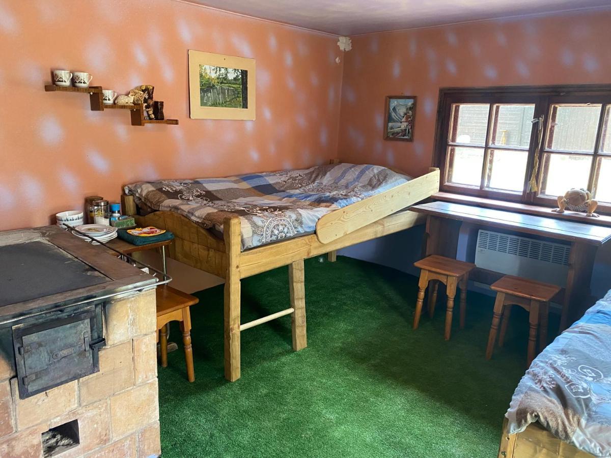 Private Farm Jakuzzi Sauna In The Forest Talsi Exterior foto